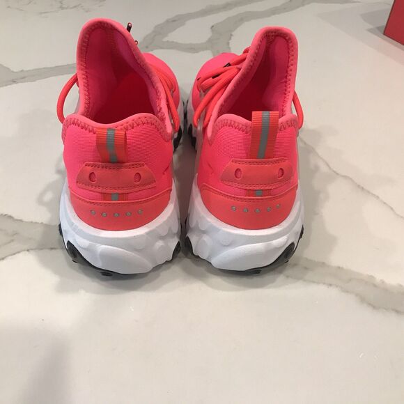 Women’s New Nike React Presto Size 7.5 CK4538 600 Pink Athletic Running Shoe - Picture 5 of 10